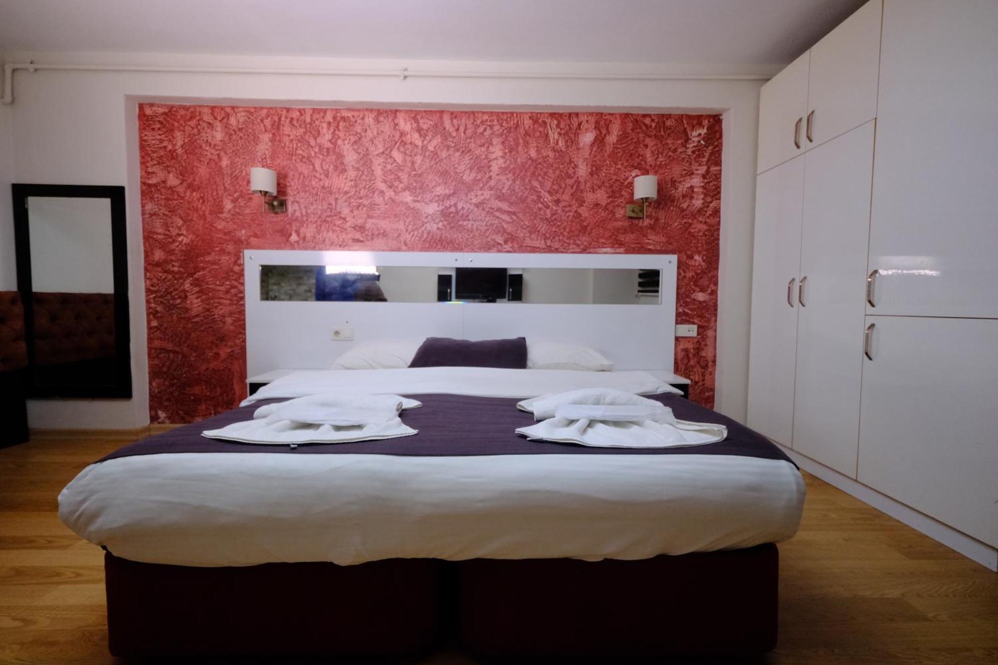 Taksim Green Suites Istanbul Exterior photo